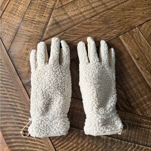 Lululemon Cozy Cream Sherpa Gloves